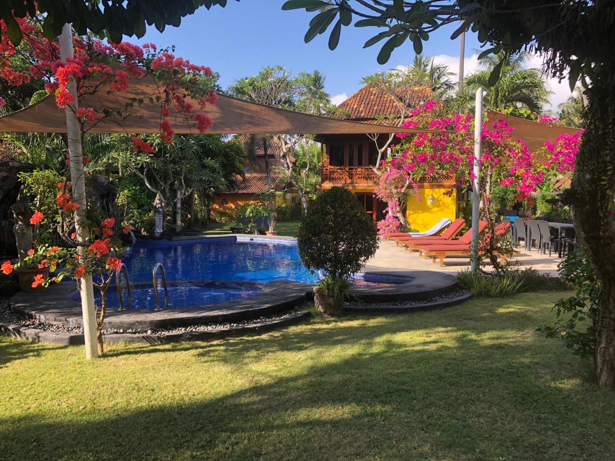 Kura Kura Villas Candidasa Exteriör bild